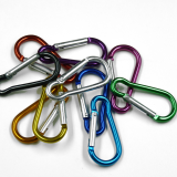 Fém karabiner