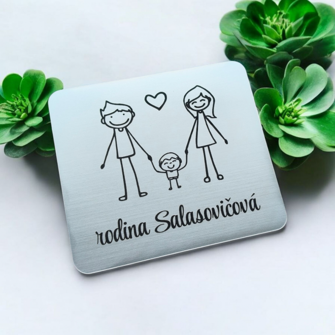 Ajtó névtábla szülők és kisfiú