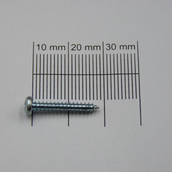 Önmetsző csavar 19mm