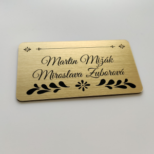 Folk 2 névtábla