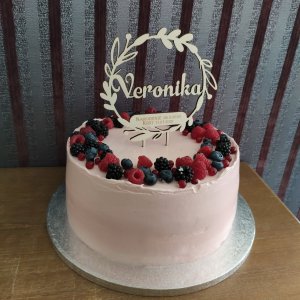 Tortabeszúró névvel – keresztelői cake topper dátummal