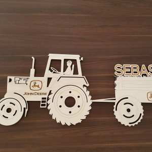Traktor névvel