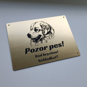 Vigyázz a kutya tábla Szlovák csuvac