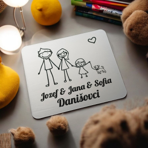 Ajtó névtábla család kislánnyal és kutyussal