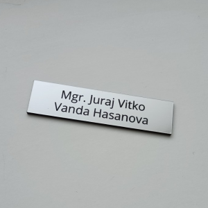 Ajtó névtábla 8×2 cm