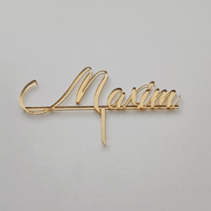 Névvel ellátott tortabeszúró – személyre szabott cake topper V1